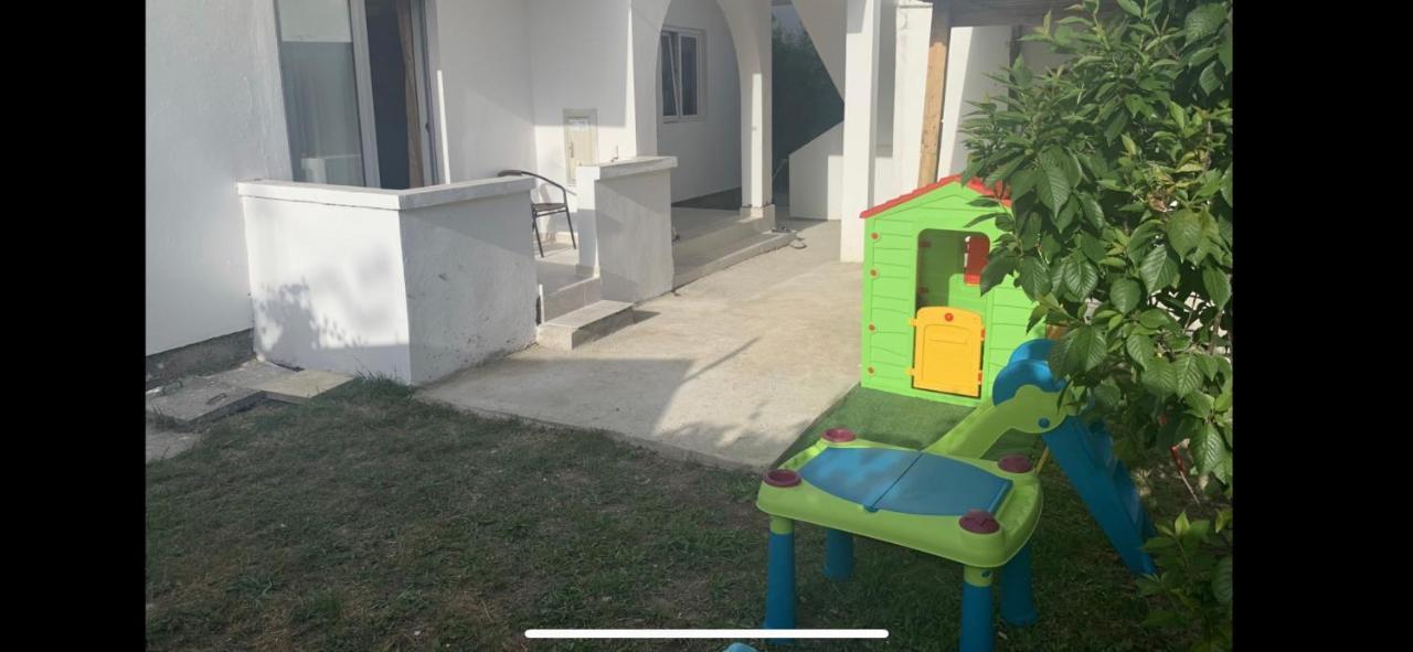 Apartments Dibra Улцин Екстериор снимка